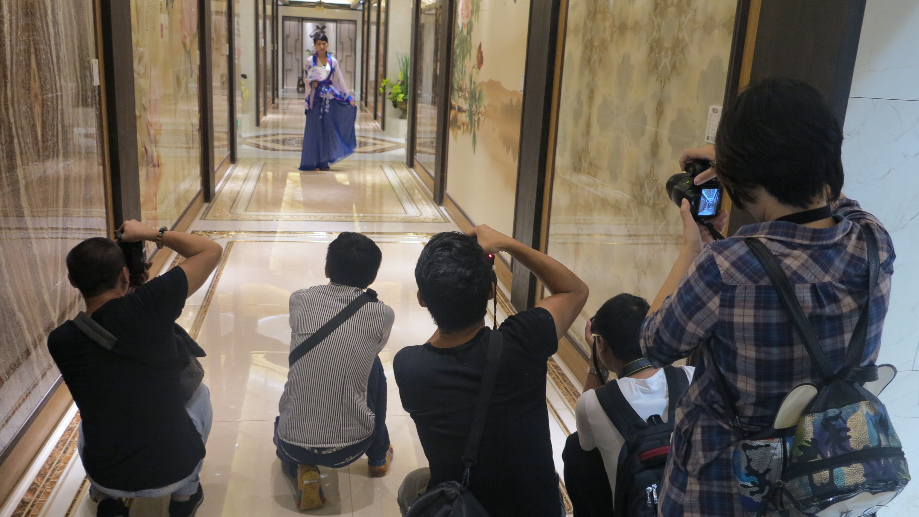 ���ƺ�ʢ�ɴu��ɫ��Ʒ�@�G�ǈ� �Ļ�ɳ����ҕ�Xʢ��