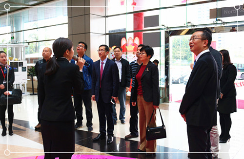 �U�ǅ^��ɫС��{��С�M�I��һ���W�R�Ї��մɳǅ��^����